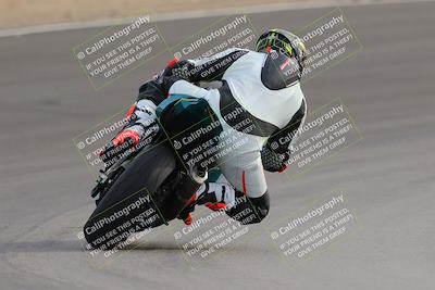 media/Dec-17-2022-SoCal Trackdays (Sat) [[224abd9271]]/Turn 10 Backside (120pm)/